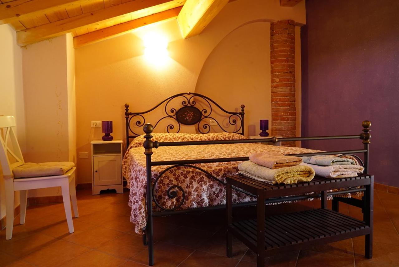 Agriturismo Il Sole Villa Rivarolo del Re ed Uniti ภายนอก รูปภาพ