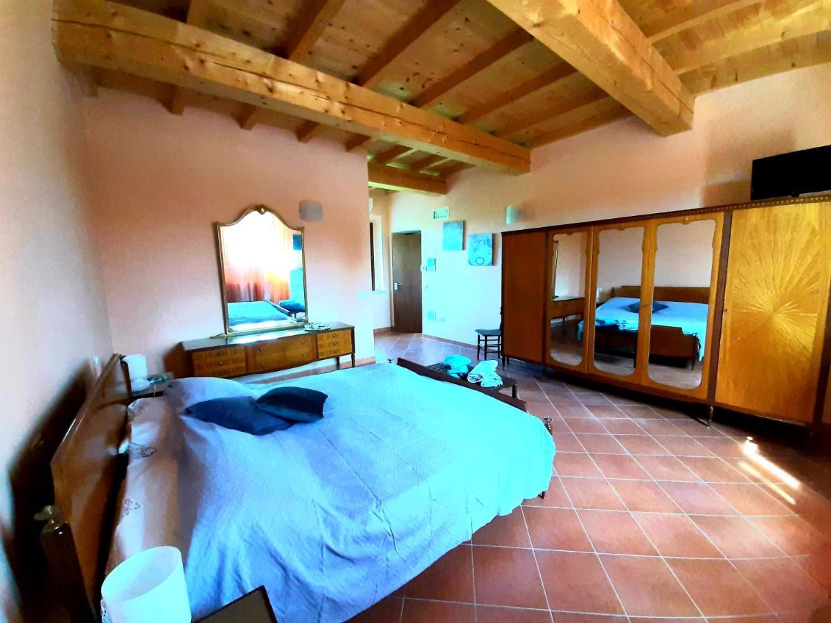 Agriturismo Il Sole Villa Rivarolo del Re ed Uniti ภายนอก รูปภาพ