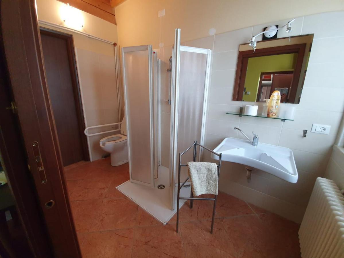 Agriturismo Il Sole Villa Rivarolo del Re ed Uniti ภายนอก รูปภาพ
