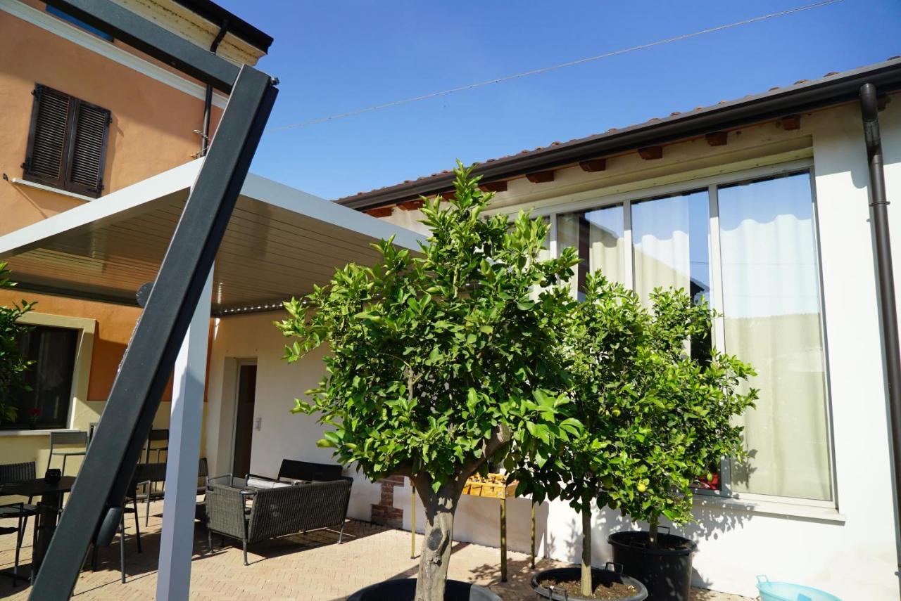 Agriturismo Il Sole Villa Rivarolo del Re ed Uniti ภายนอก รูปภาพ