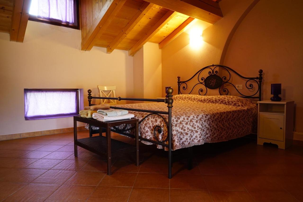Agriturismo Il Sole Villa Rivarolo del Re ed Uniti ภายนอก รูปภาพ